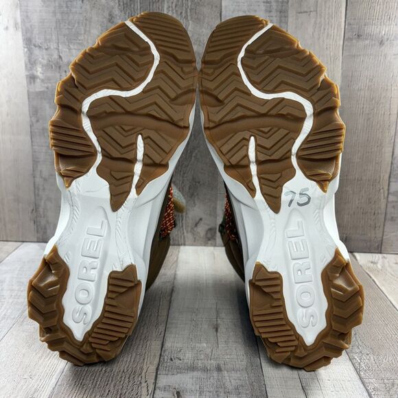 Sorel Kinetic Breakthru Conquest Women's 11 Sneaker Boots Bootie Waterproof Tan - Picture 10 of 12